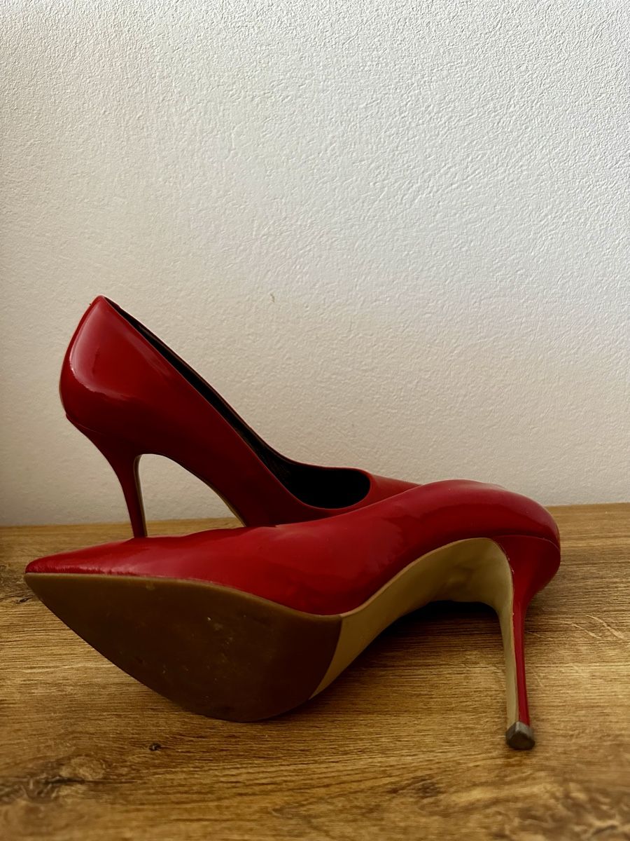 Chaussures femmes: High Hills Du Monde Italy – D'occasion à Visp par inf_7cg2 3