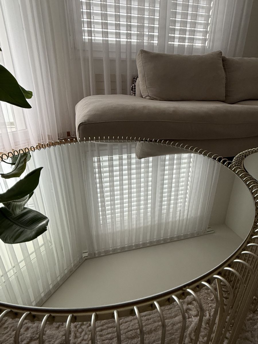 Kare Tavoli: KARE 2er Set Couchtische Gold mit Glasplatte – Usato da Stäfa venduto da ble_2csr 1
