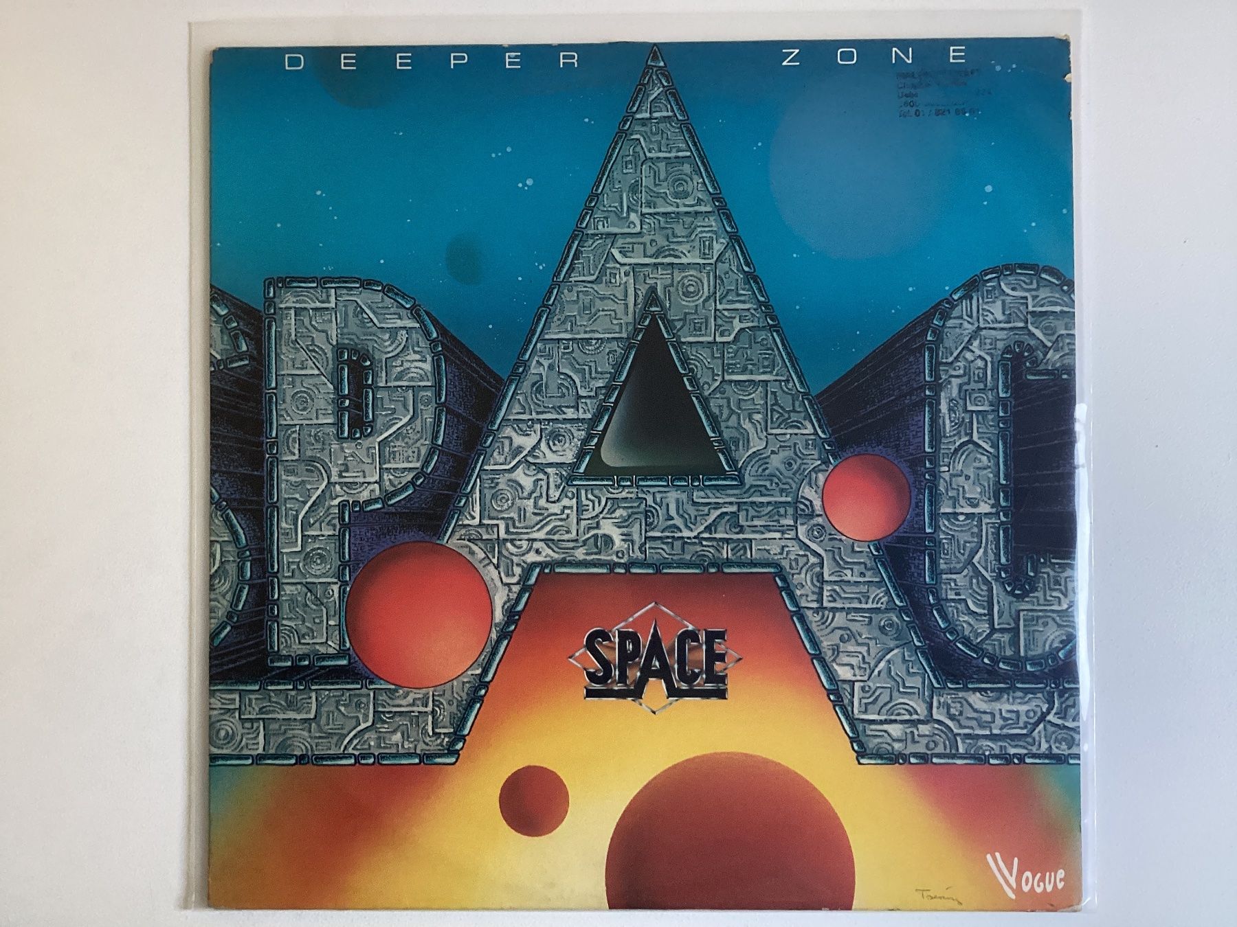 Space LP - Deeper Zone (Gebraucht) in Gutenswil für CHF 17 – mit ...
