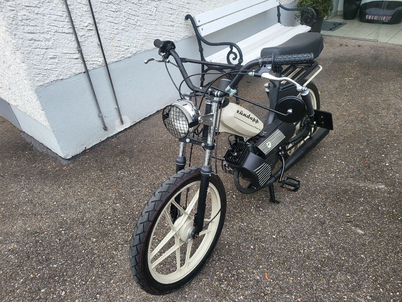 Zündapp Cyclomoteurs: Zündapp Belmondo – Défectueux à Hinwil par mug_8tqr 3