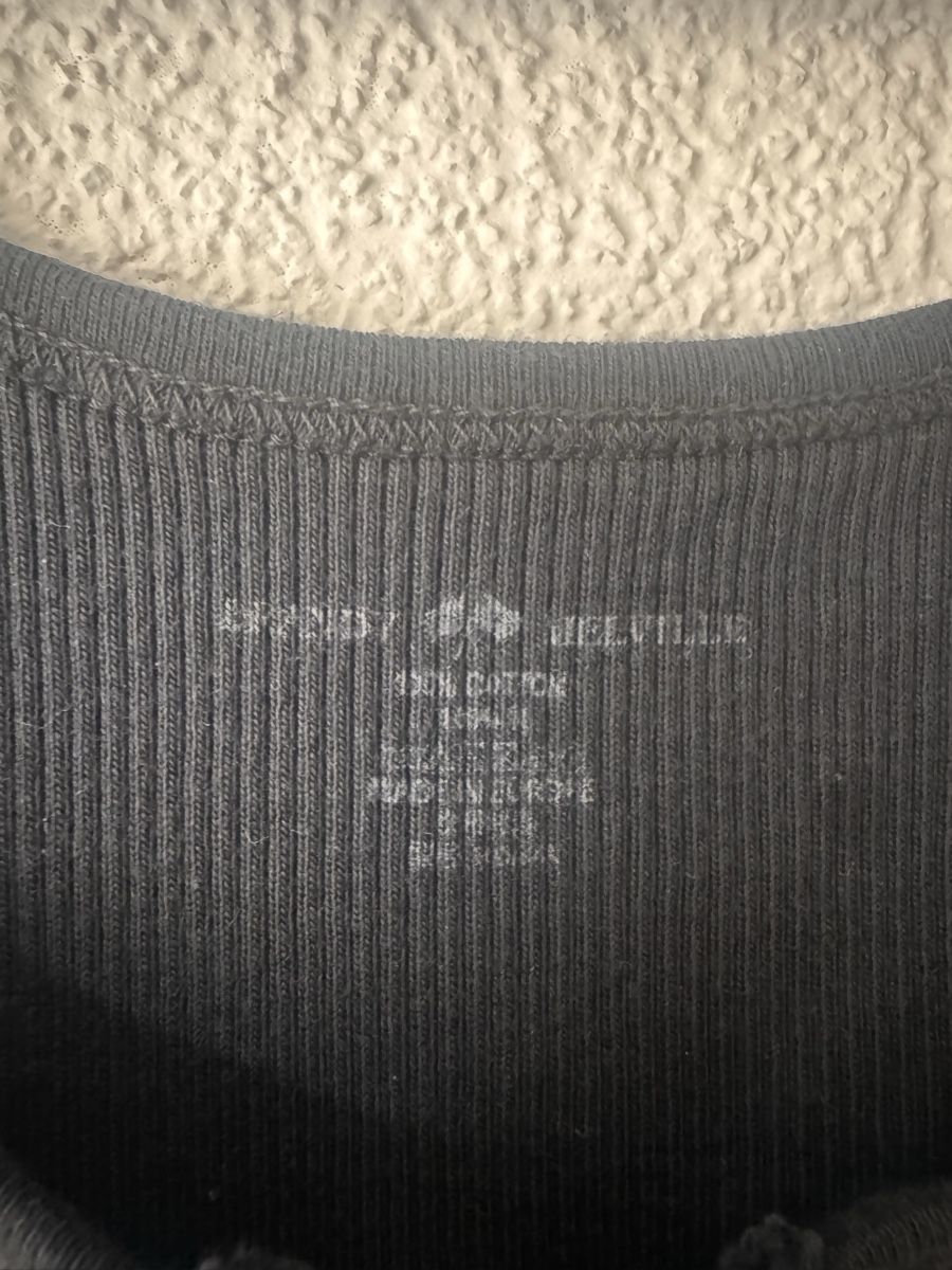 Top: Brandy Melville Top – Usato da Baden venduto da psc_tbw2 2