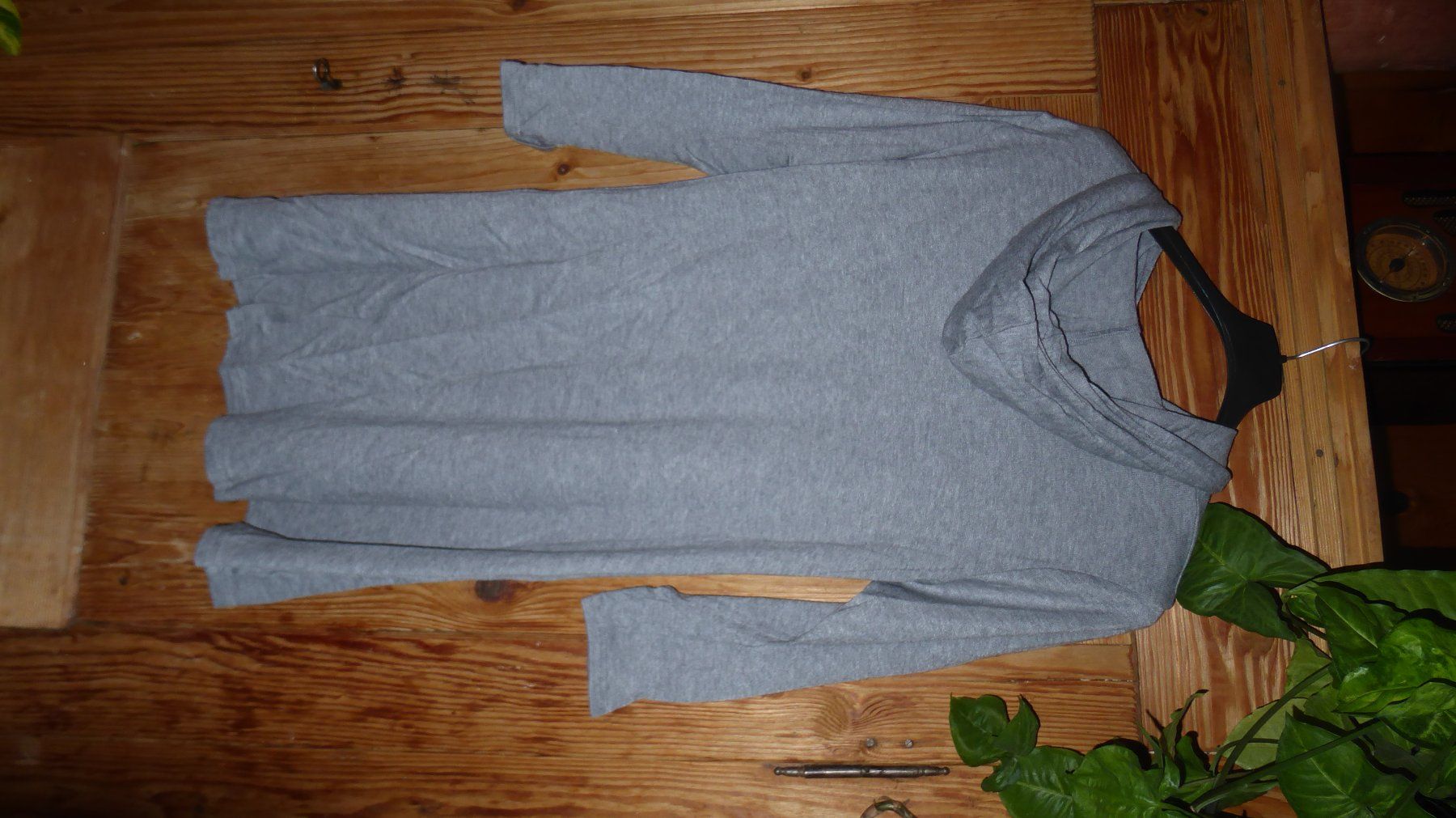 Maglioni & Felpe: Long Pullover mit Kaputze Gr M V&L FIRENZE – Usato da Sargans venduto da Benziner 3
