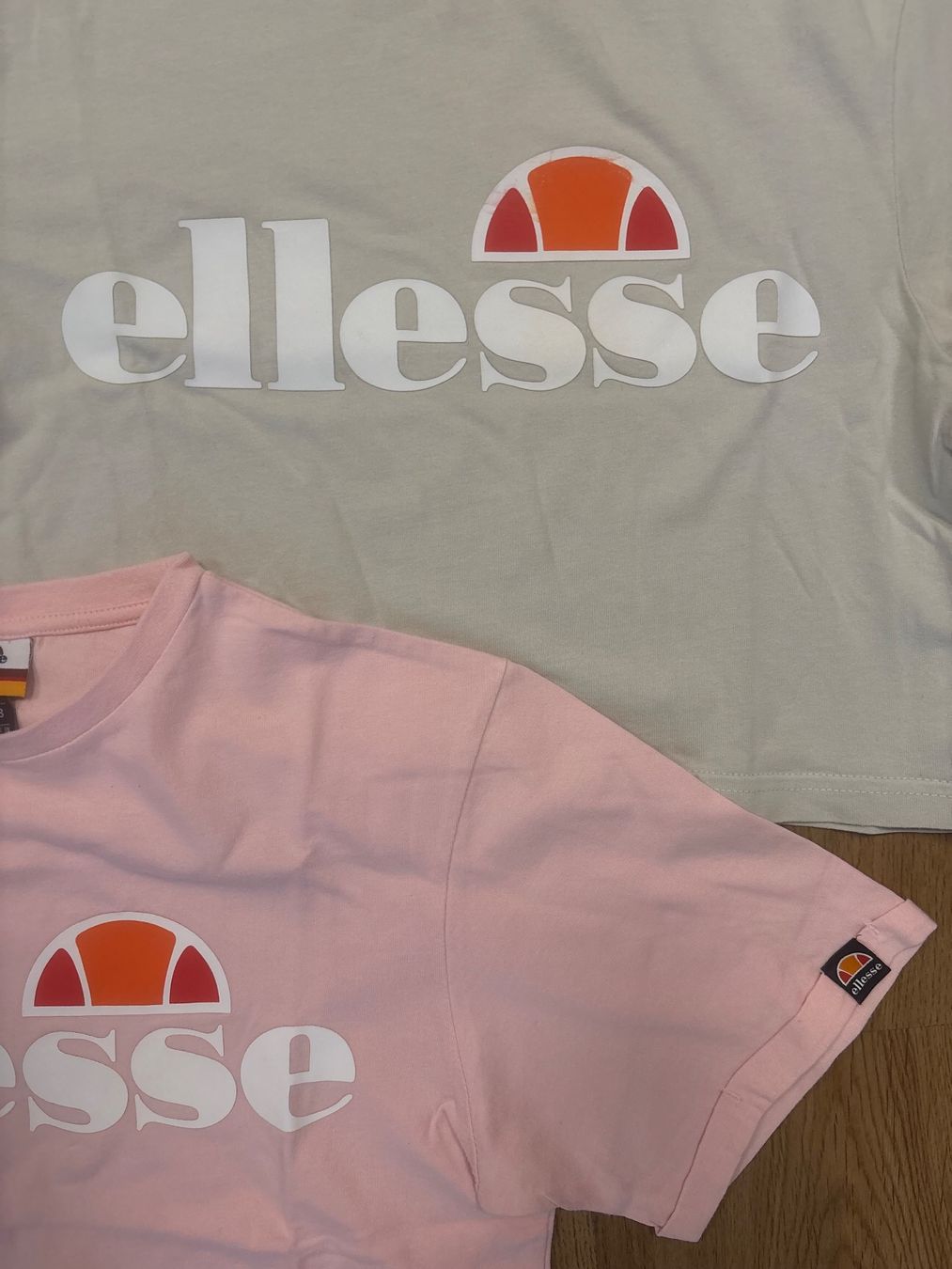 T-shirt: cooles T- Shirt Set - Ellesse - Gr. S – Usato da Brügg BE venduto da rutschimedizin 1