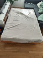 Bett inkl. Matratze und Lattenrost