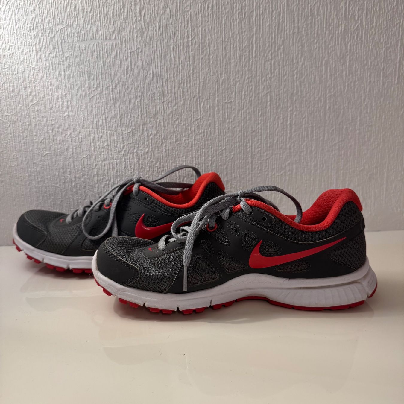 Nike Scarpe da donna: Baskets Nike – Usato da Bulle venduto da Math2601