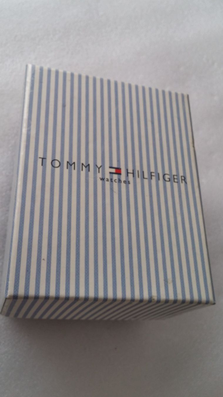 Tommy Hilfiger Uhren: Tommy Hilfiger Damen Armbanduhr – Gebraucht aus Zürich von sendbad 5