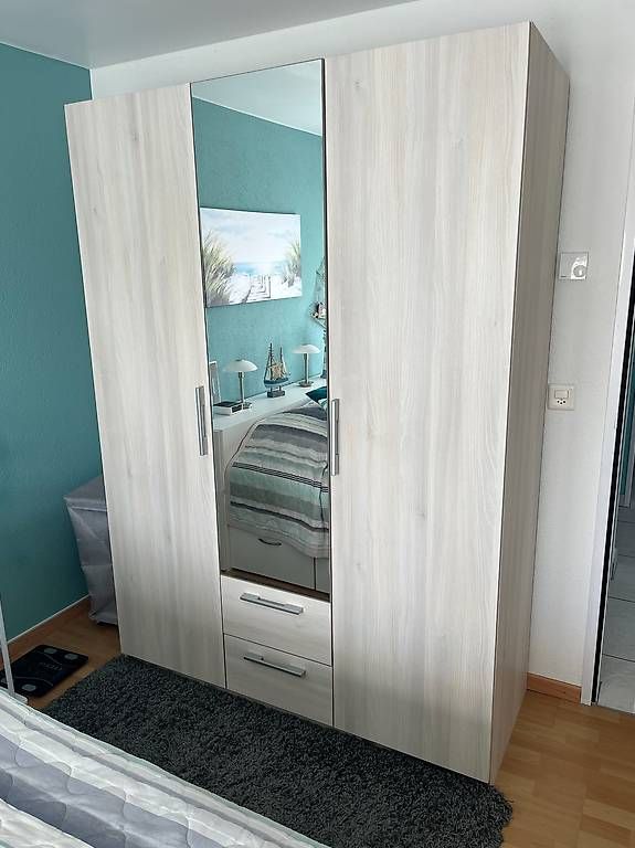 Armadi: Kleiderschrank 3-Türig – Usato da Felben-Wellhausen venduto da PeriFel