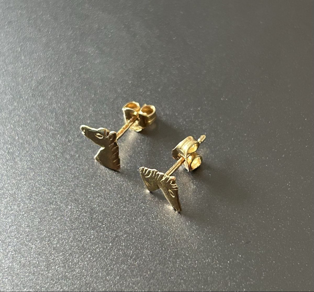 Orecchini pendenti & Orecchini a lobo: Boucles d’oreilles chevaux or 750 – Usato da Zürich venduto da malia. 3