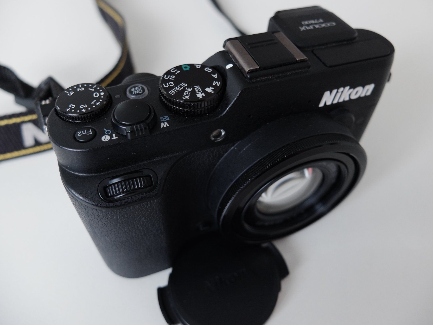 Nikon Kamera: Nikon coolpix P7800 – Gebraucht aus Riaz von  2