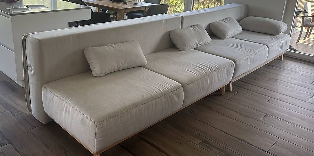 Sofas: 2 identische Bettsofas – D'occasion à Winterthur par Lalacla