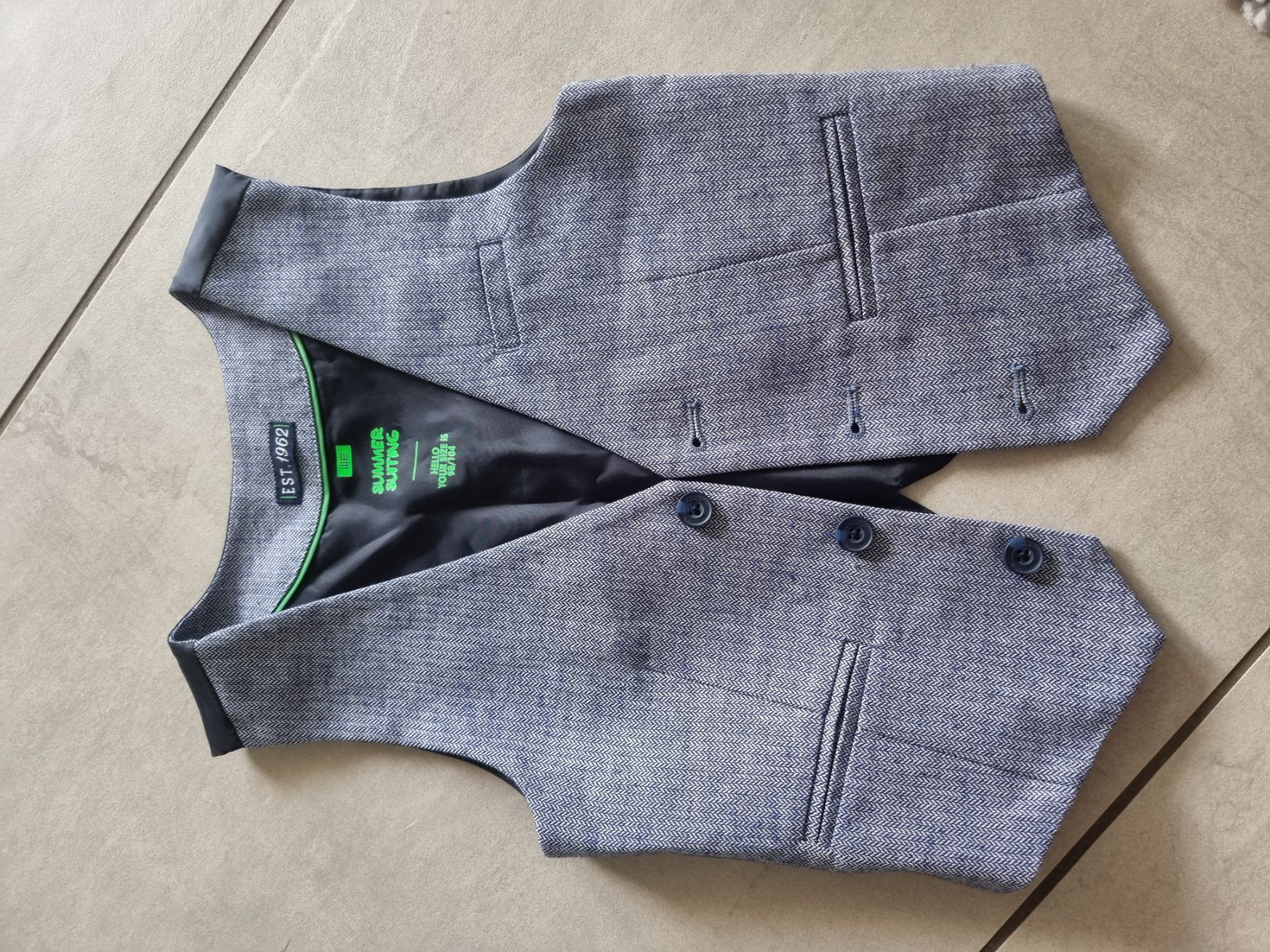 Sonstige Jungenkleidung: WE Gilet / Weste grösse 98/104 – Neu (gemäss Beschreibung) aus Wohlen AG von niki31