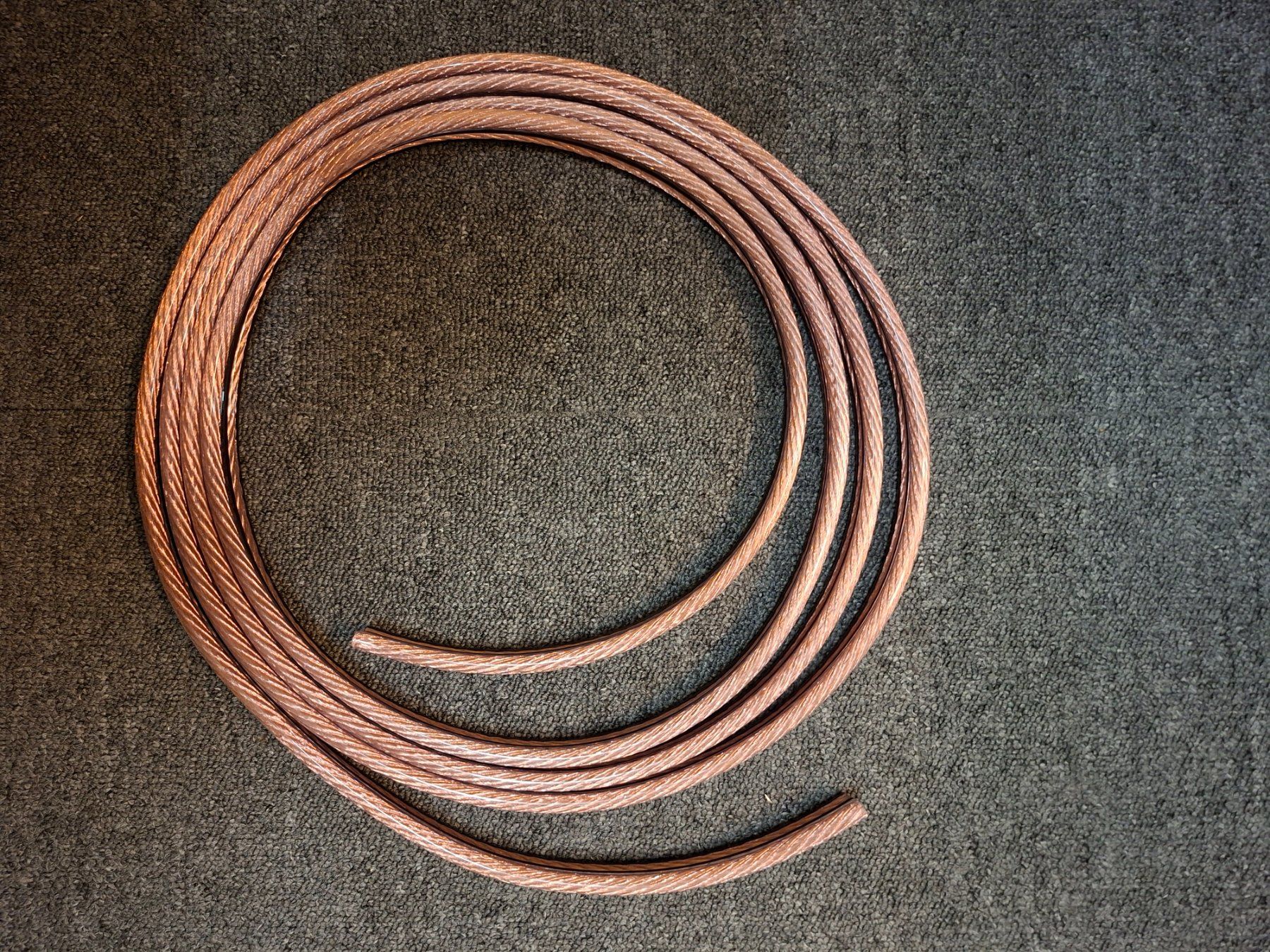 Cavi: Lautsprecherkabel 10mm2   3.70m – Nuovo (secondo la descrizione) da Niedergösgen venduto da piccorx5