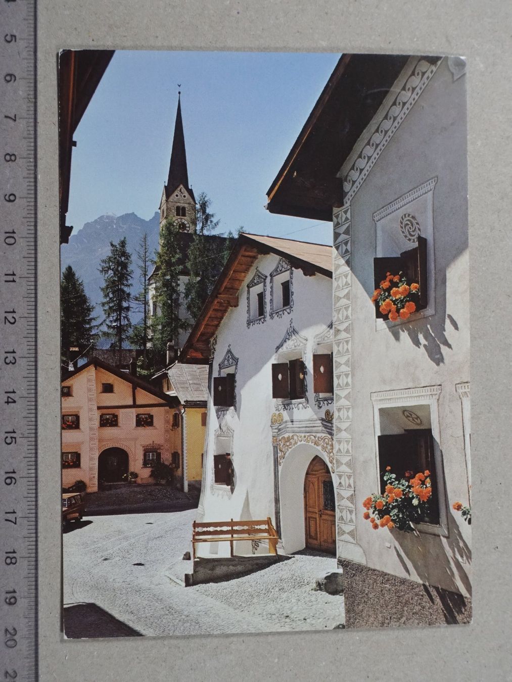 Cartoline postali: Scuol, Dorfgasse, 1982 – Usato da Lenzburg venduto da fh1