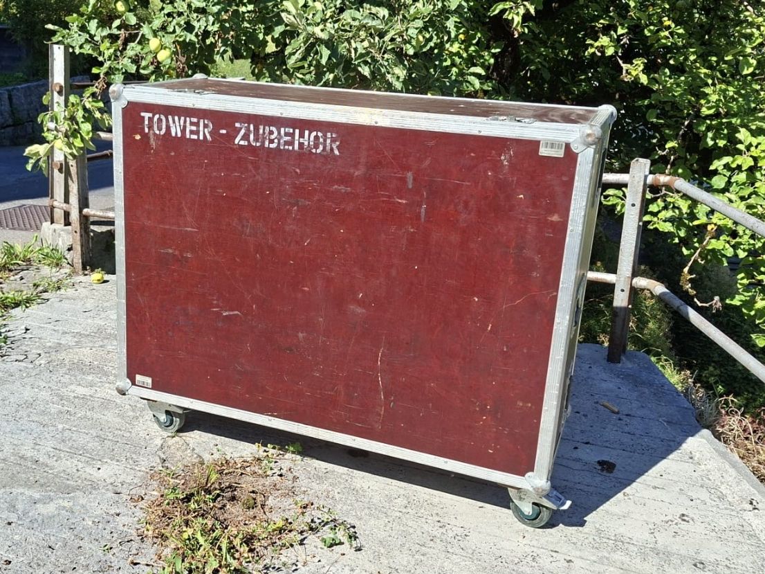 Topcases: Transport Case "Tower Zubehor" with wheels used – D'occasion à Näfels par ashvegas
