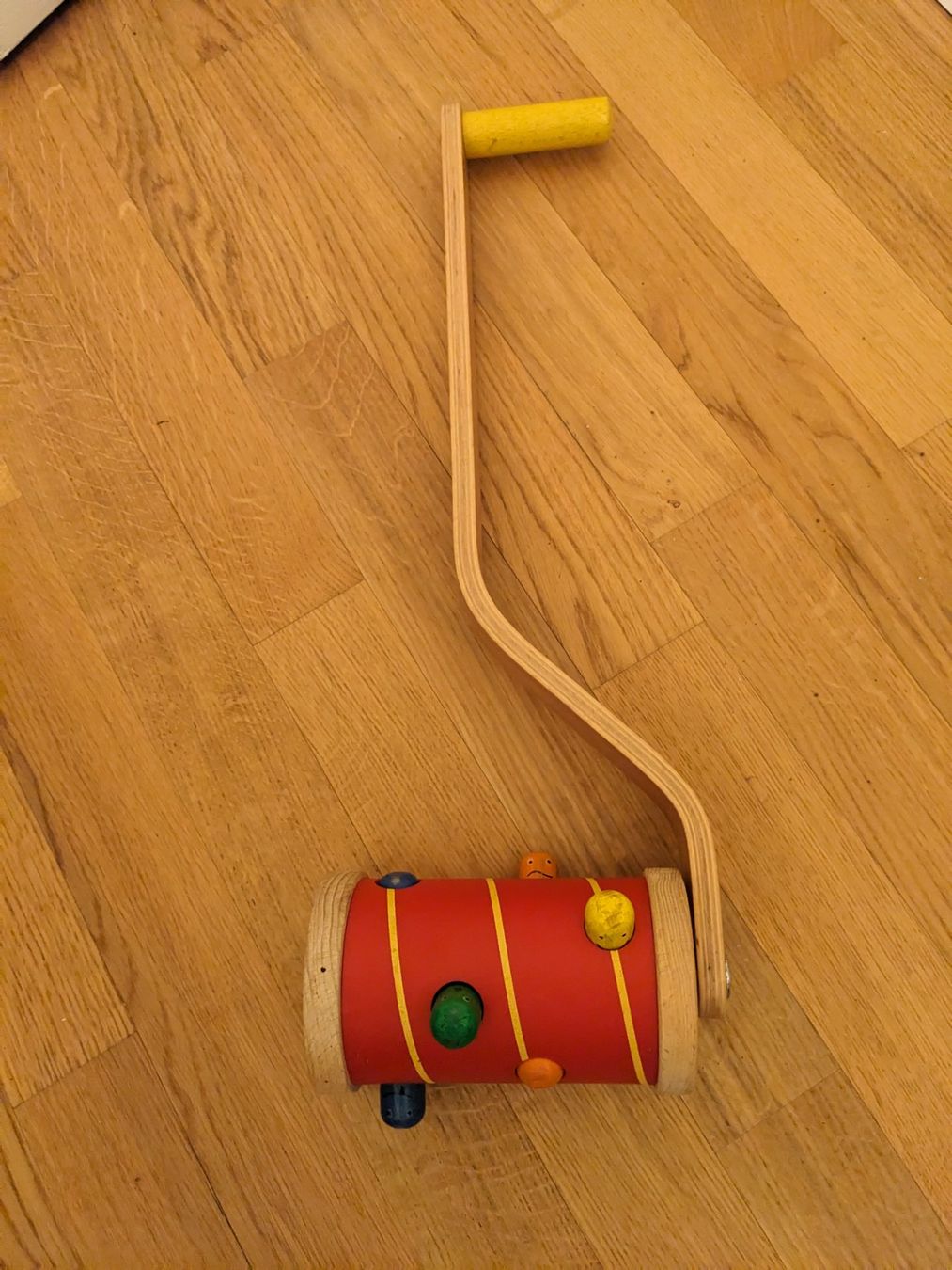 Spielzeuge: Schiebe Spielzeug – Gebraucht aus Bern von Zorro333 2
