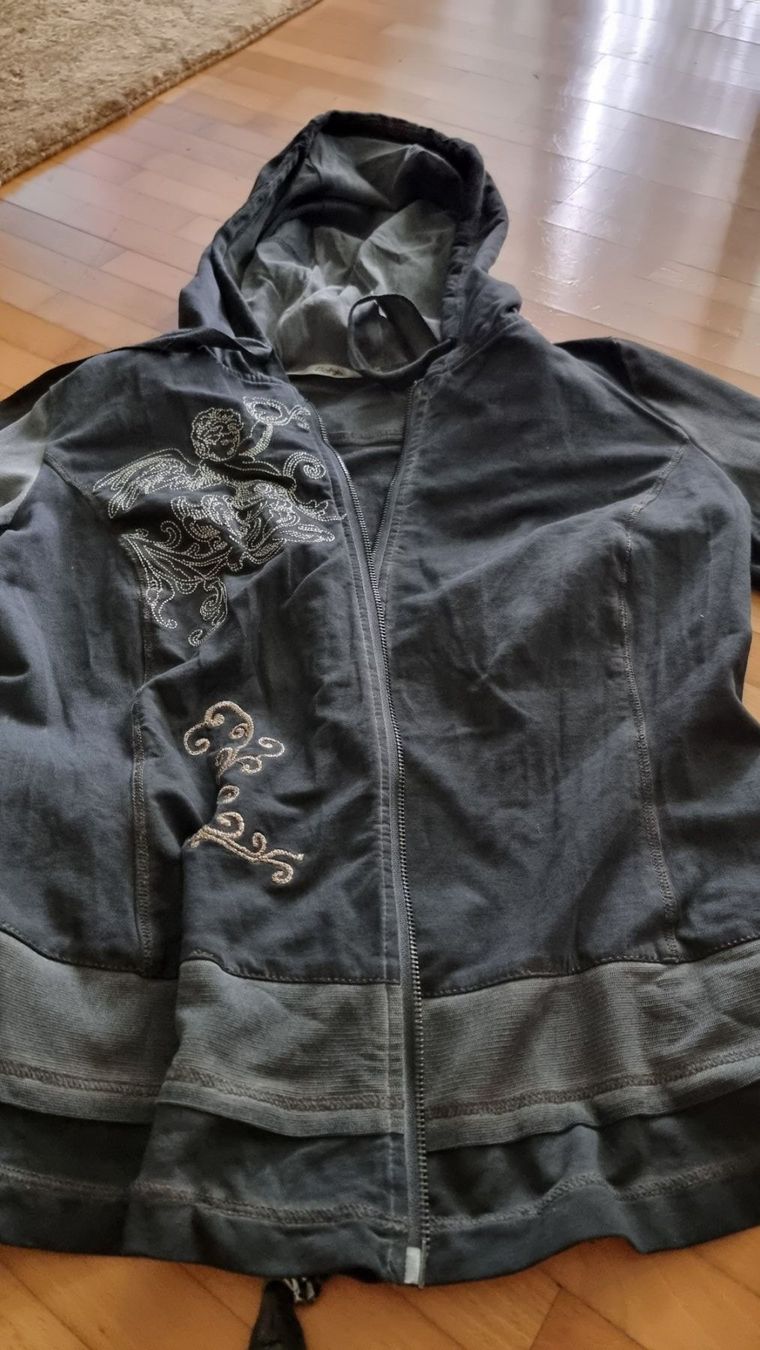 Giacche: Bottega Jacke Jäckli – Usato da Riedikon venduto da Winter21. 2