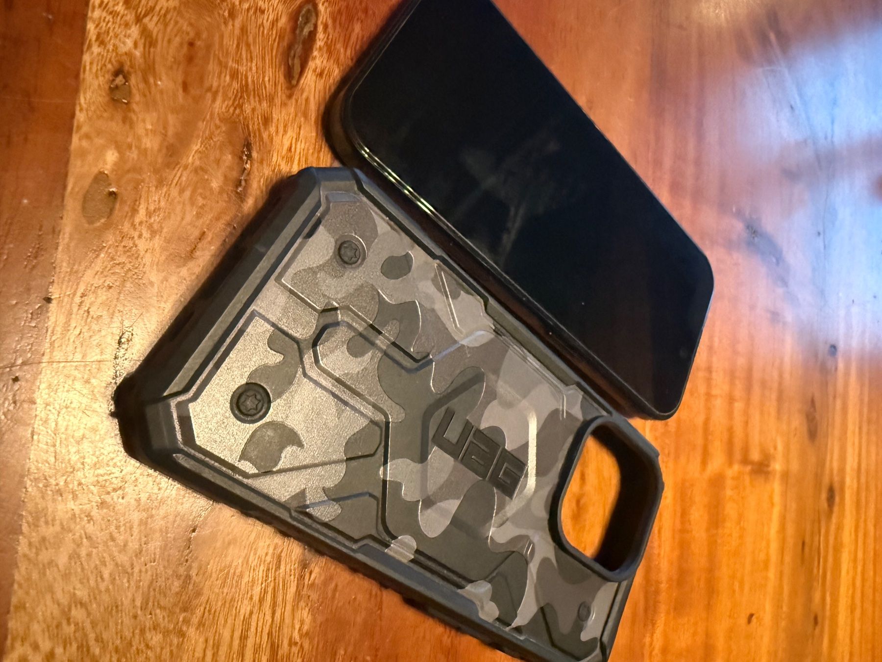 Apple Telefoni cellulari / Smartphones: Apple iPhone 16Pro black – Usato da Widnau venduto da ser_6wmc 2