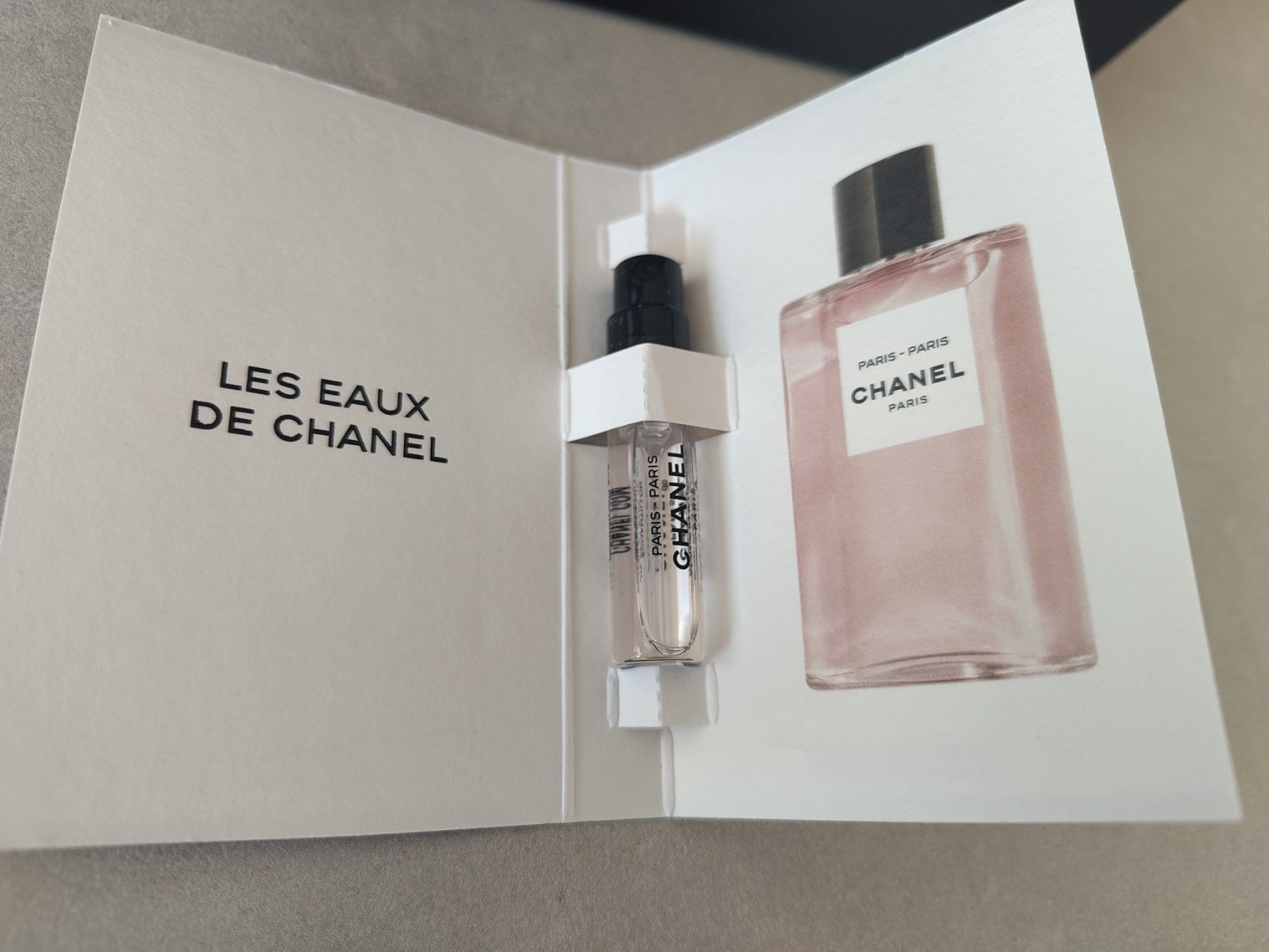 Chanel Profumi & Eau de Toilette: Chanel Exclusifs Les eaux Paris - Paris 1.5ml Probe niche – Nuovo e nell'imballaggio originale da Steinhausen venduto da nwe_t8nj 1