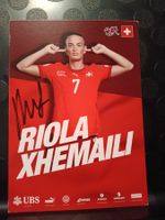 Riola Xhemaili - Handsigniert SFV Autogrammkarte