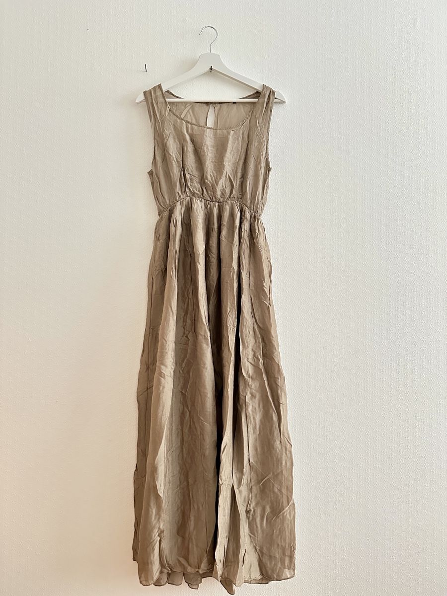 Vestiti: Silk dress  – Usato da Zürich venduto da aidapo