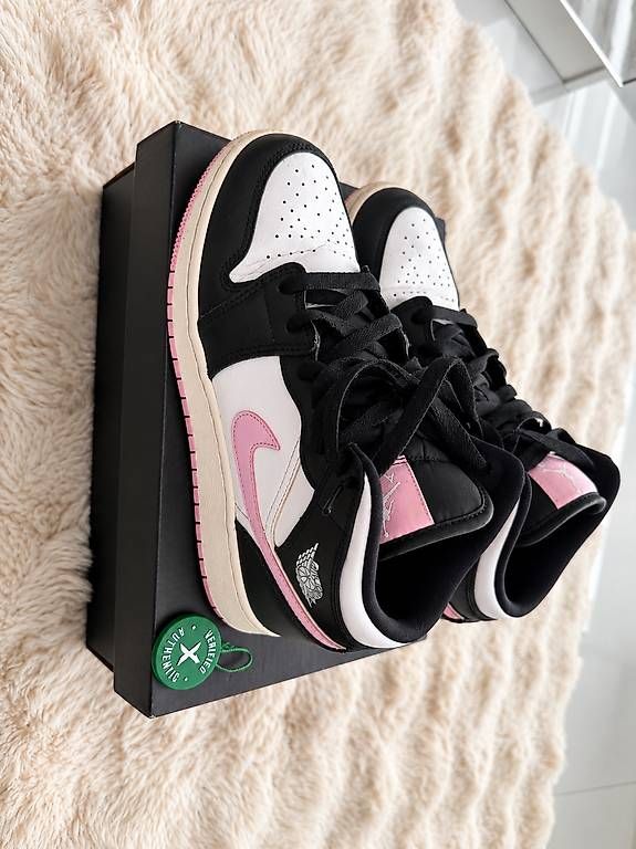 Scarpe da donna: Jordan 1 Rosa/Weiss/Schwarz – Nuovo e nell'imballaggio originale da Reinach BL venduto da chi_9dsf