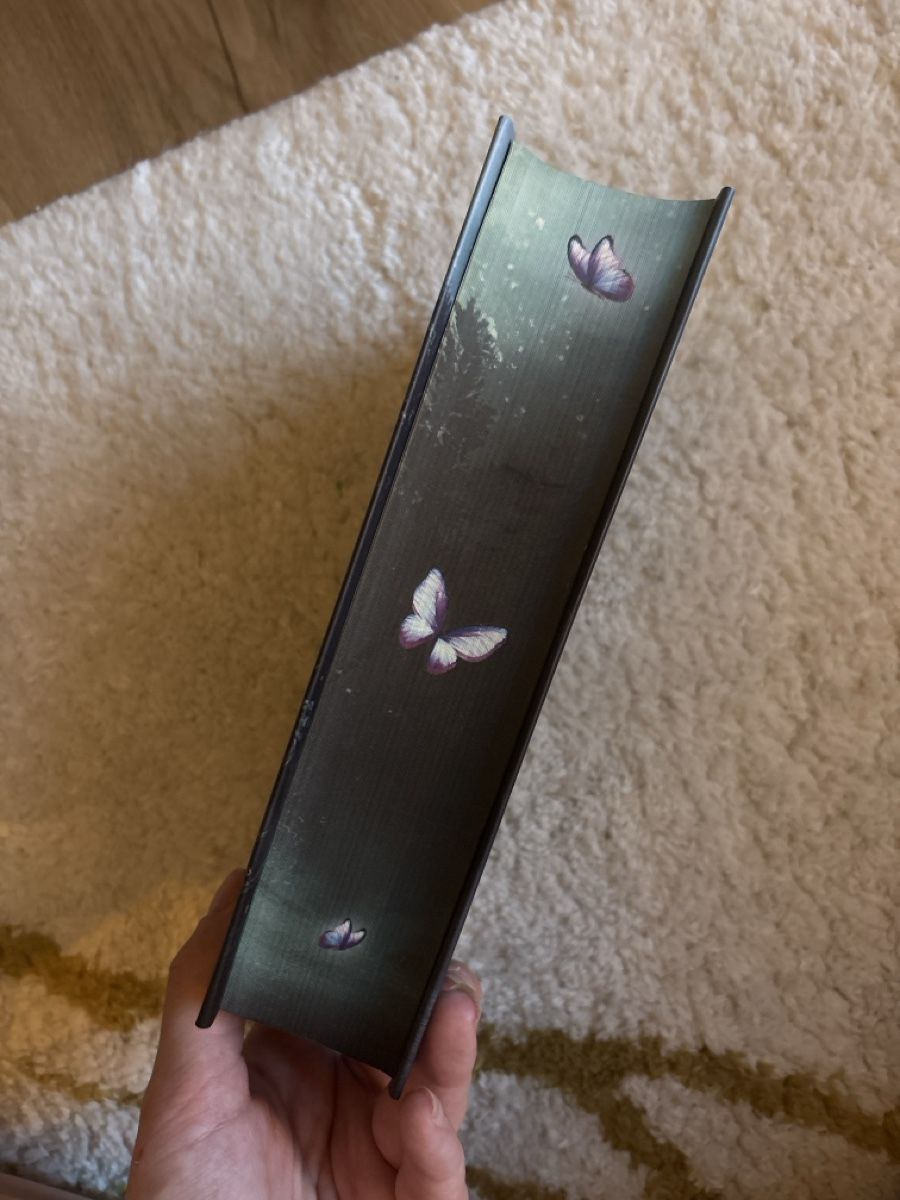 Libri: Callie Hart - Quicksilver - Verlagsfarbschnitt – Nuovo (secondo la descrizione) da Eschenbach SG venduto da VanilkaTheNewf 1