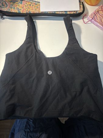 Sport Oberteil Lululemon schwarz Grösse 8