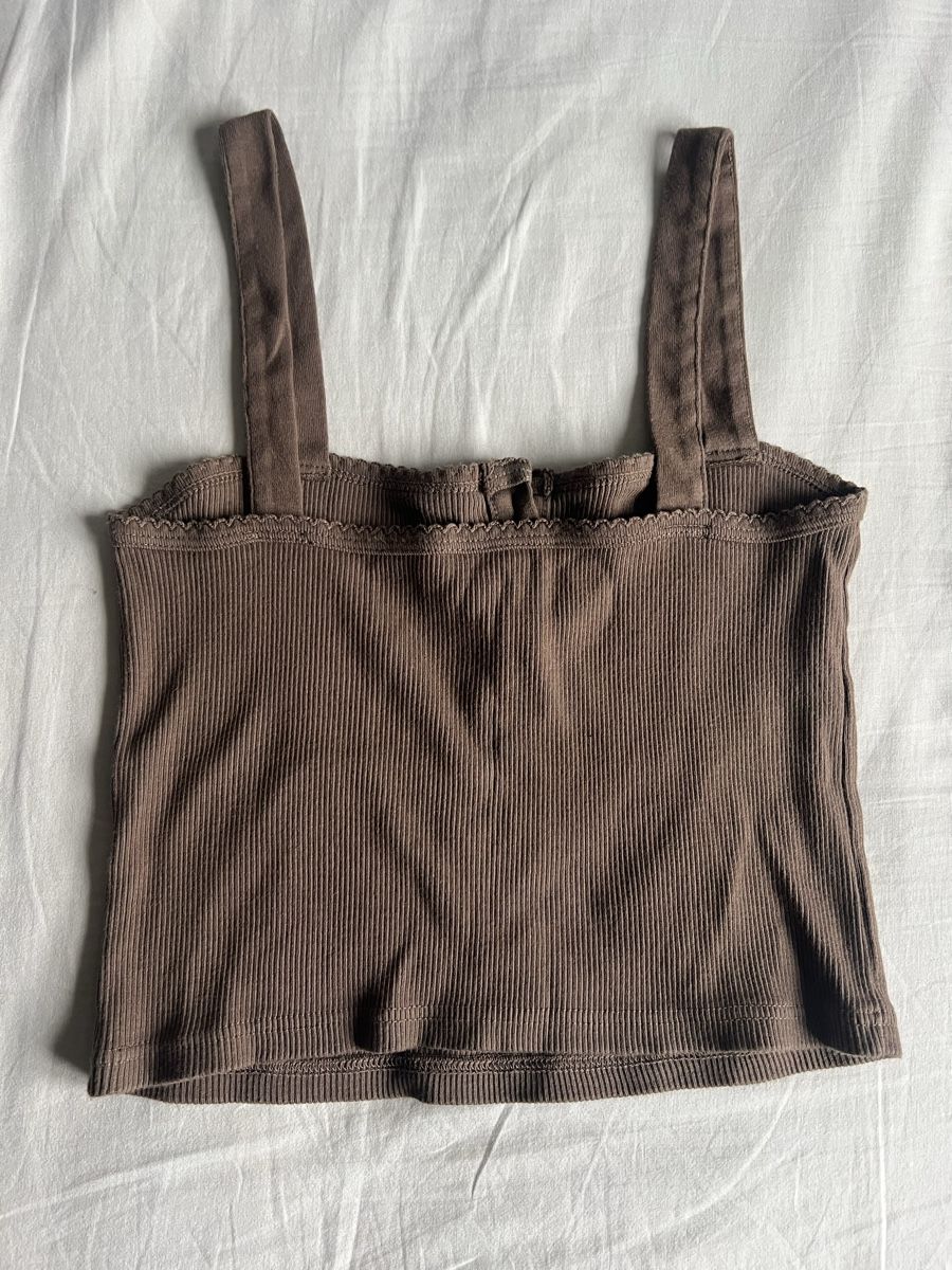 Top: Brandy Melville Top – Usato da Effretikon venduto da lin_5b7p 2