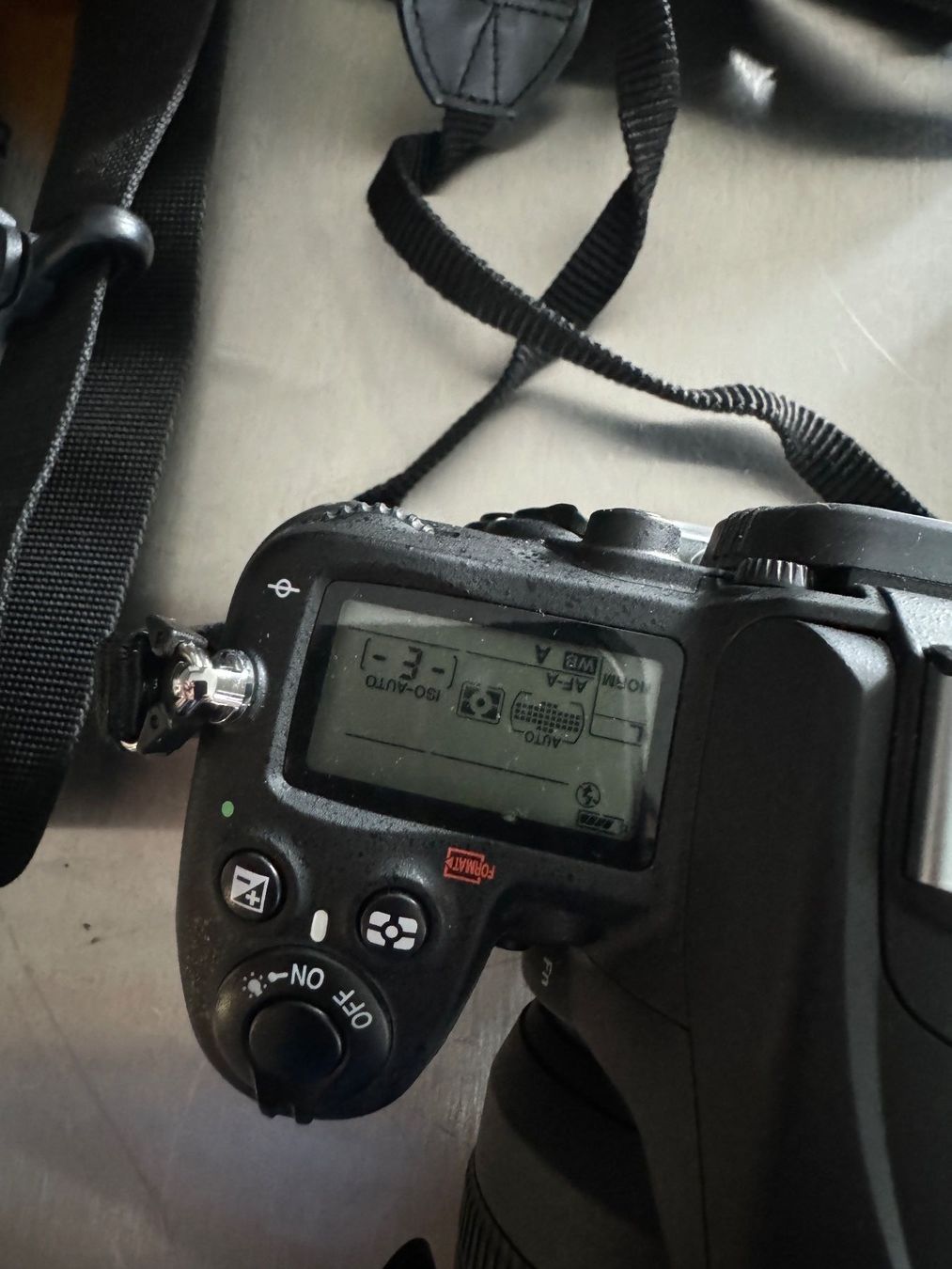 Nikon Fotocamera: Nikon D7000 mit Tasche – Usato da Frenkendorf venduto da billabong68 4