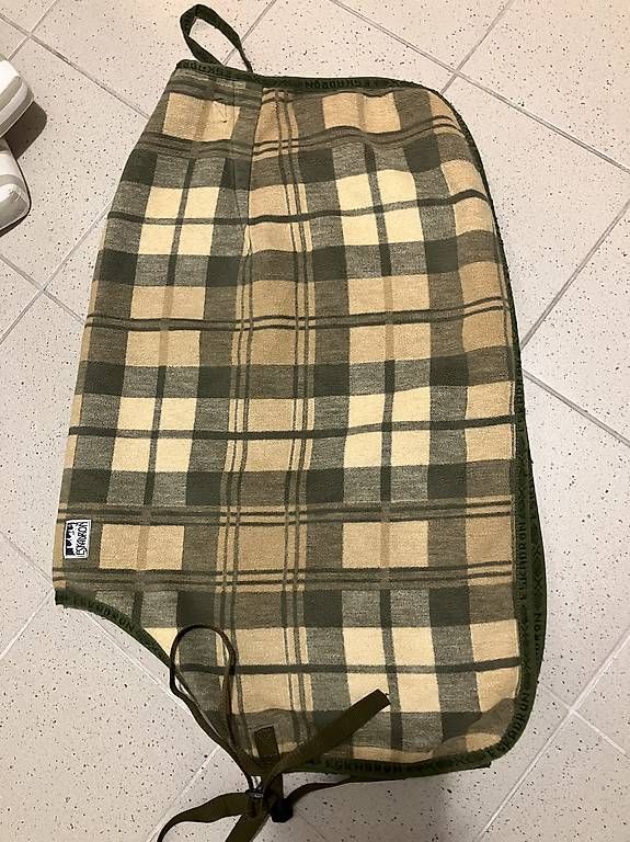 Coperte: Eskadron Nierendecke L – Usato da Kriessern venduto da Gavin0201