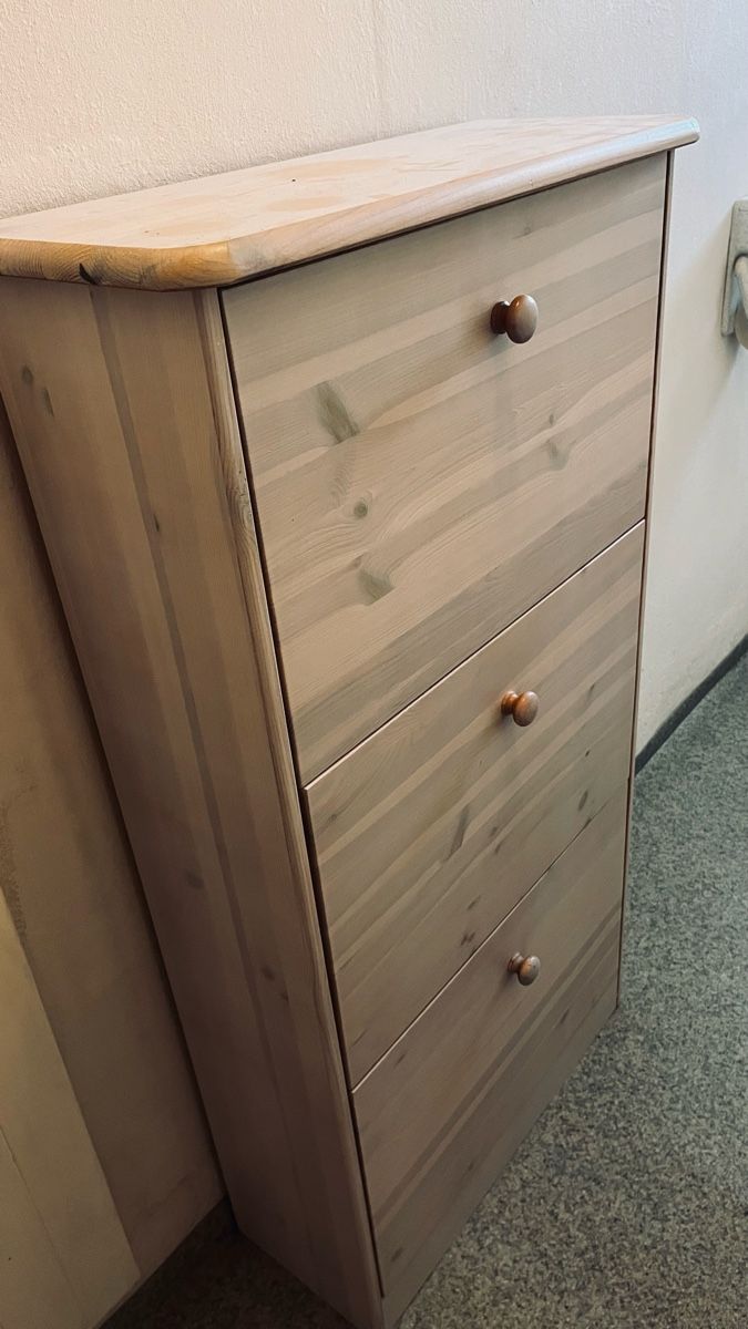 Armadi: Schuhschrank – Usato da Aadorf venduto da bobby_b