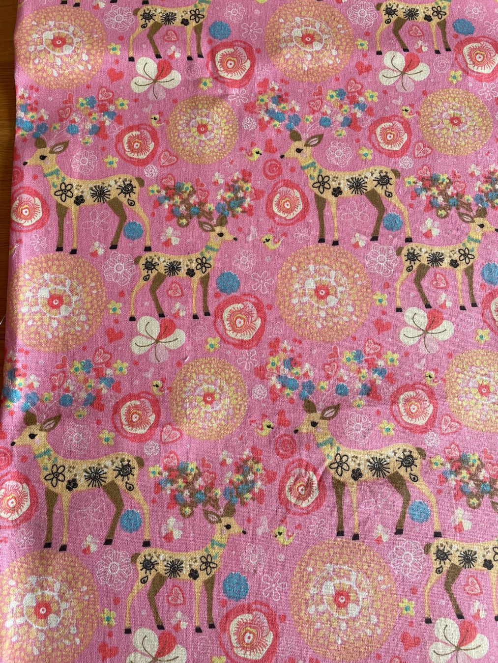 Tessuti: Coupon de tissu Bambi rose – Nuovo e nell'imballaggio originale da Gland venduto da san_xz5j