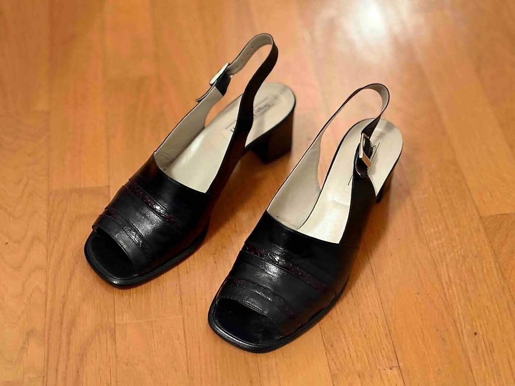 Scarpe da donna: Sandali eleganti da donna - Numero 40 – Usato da Oggio venduto da chi_7gpd 2