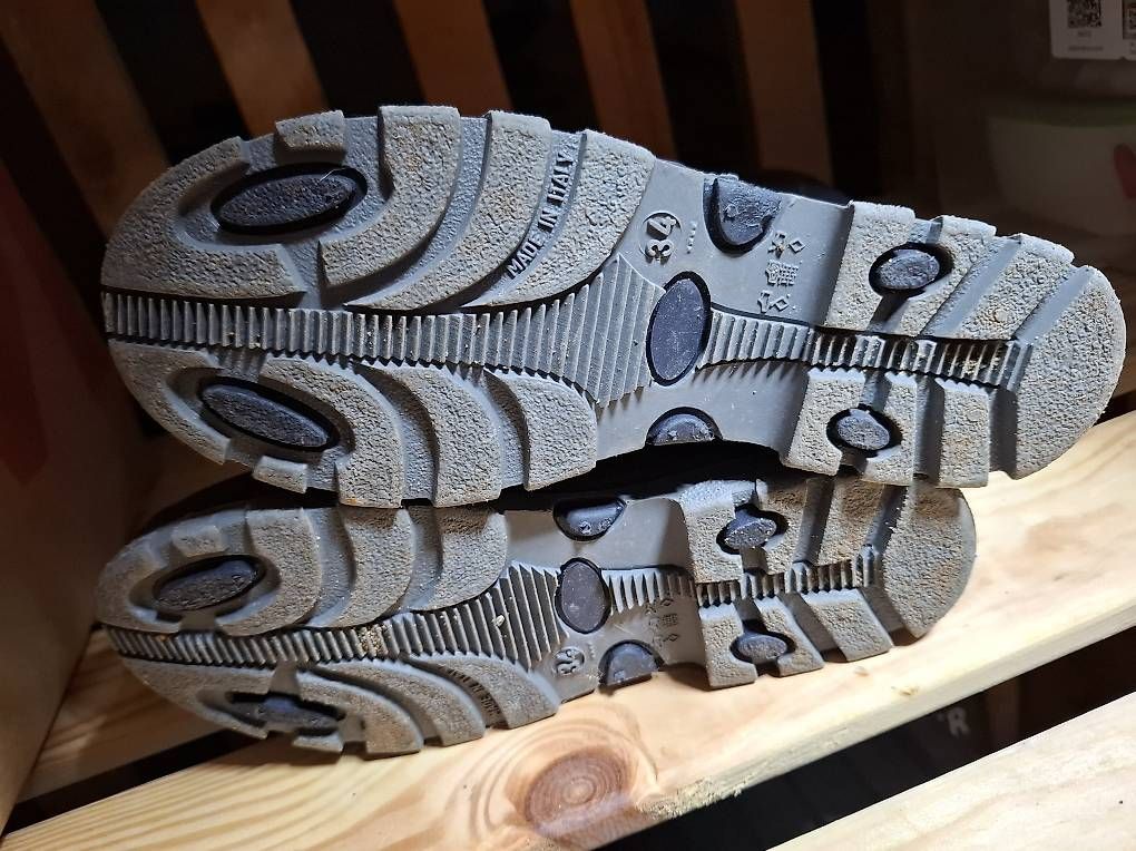Scarpe per ragazzi: Kinderstiefel gr. 34 – Usato da Fislisbach venduto da honey_12