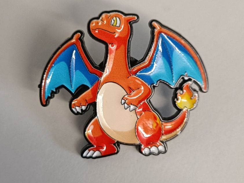 Placchette & Badge: Pin Pokemon Glurak - Box 54 – Usato da Köniz venduto da Pinscollect 1