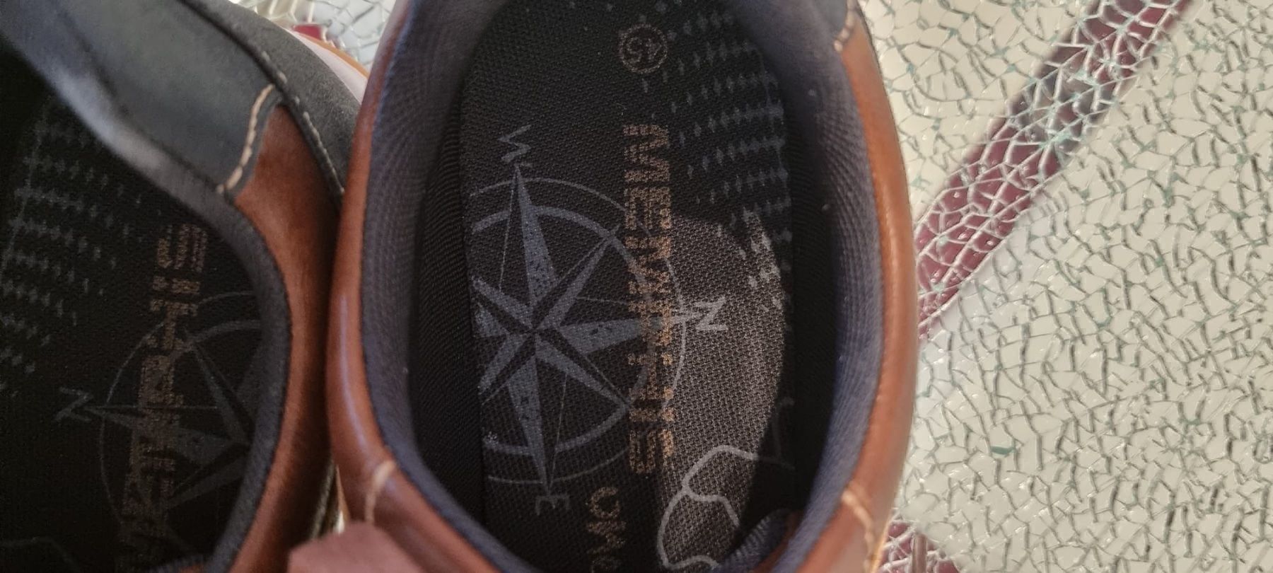 Scarpe da donna: Memphis Gr. 45 – Usato da Luzern venduto da Edii025 8