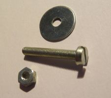 24 Stück DIN 84 Schraube M3x20 mm, mit Mutter + Scheibe
