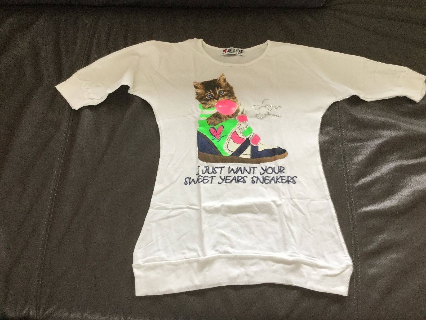 Camicette, T-shirt & Top: Pfiffiges Shirt – Usato da Horw venduto da Benny017