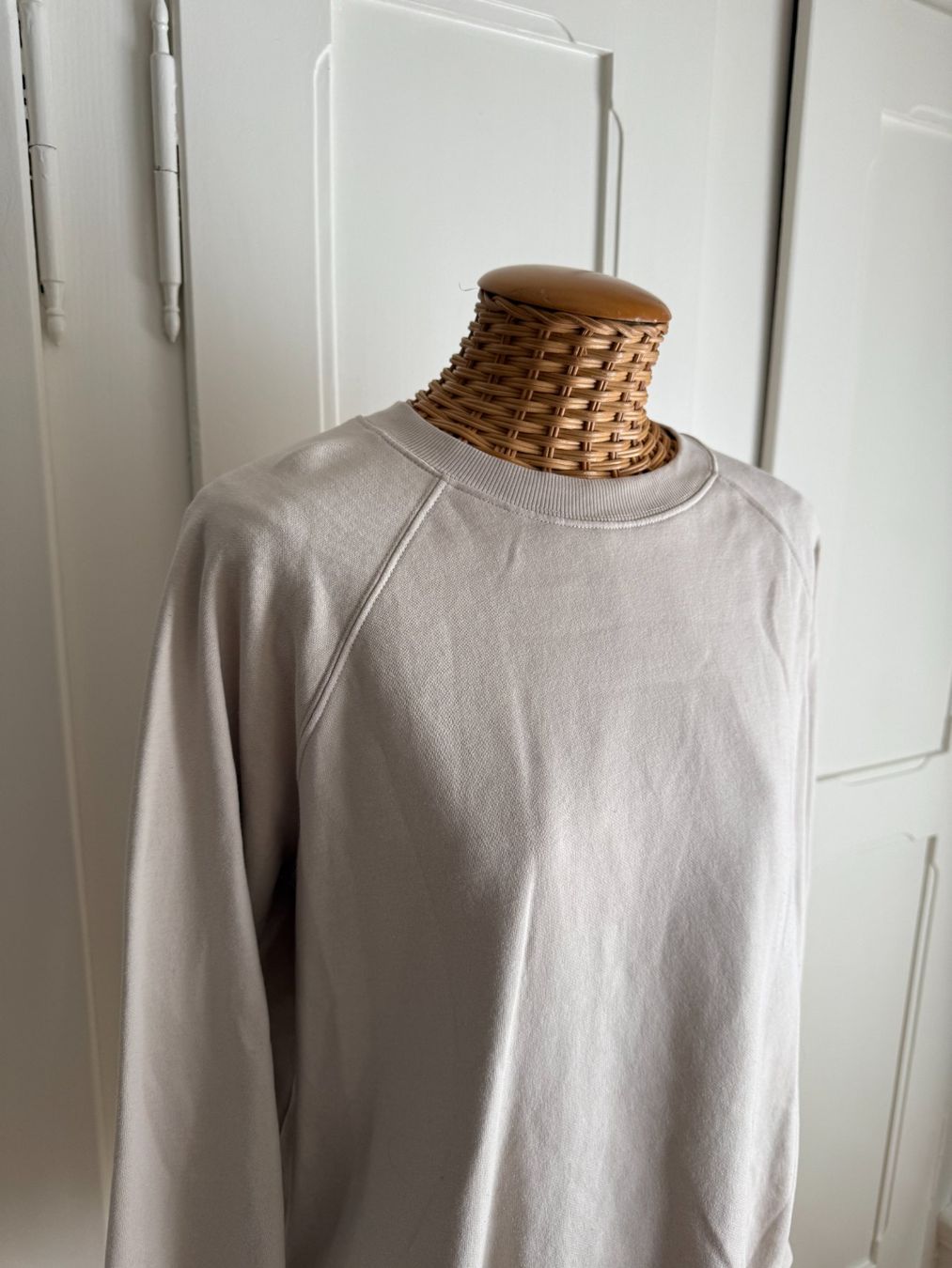 H&M Pulls & Sweat-shirts: Sweatshirt beige S – D'occasion à Zürich par Diazaio 1