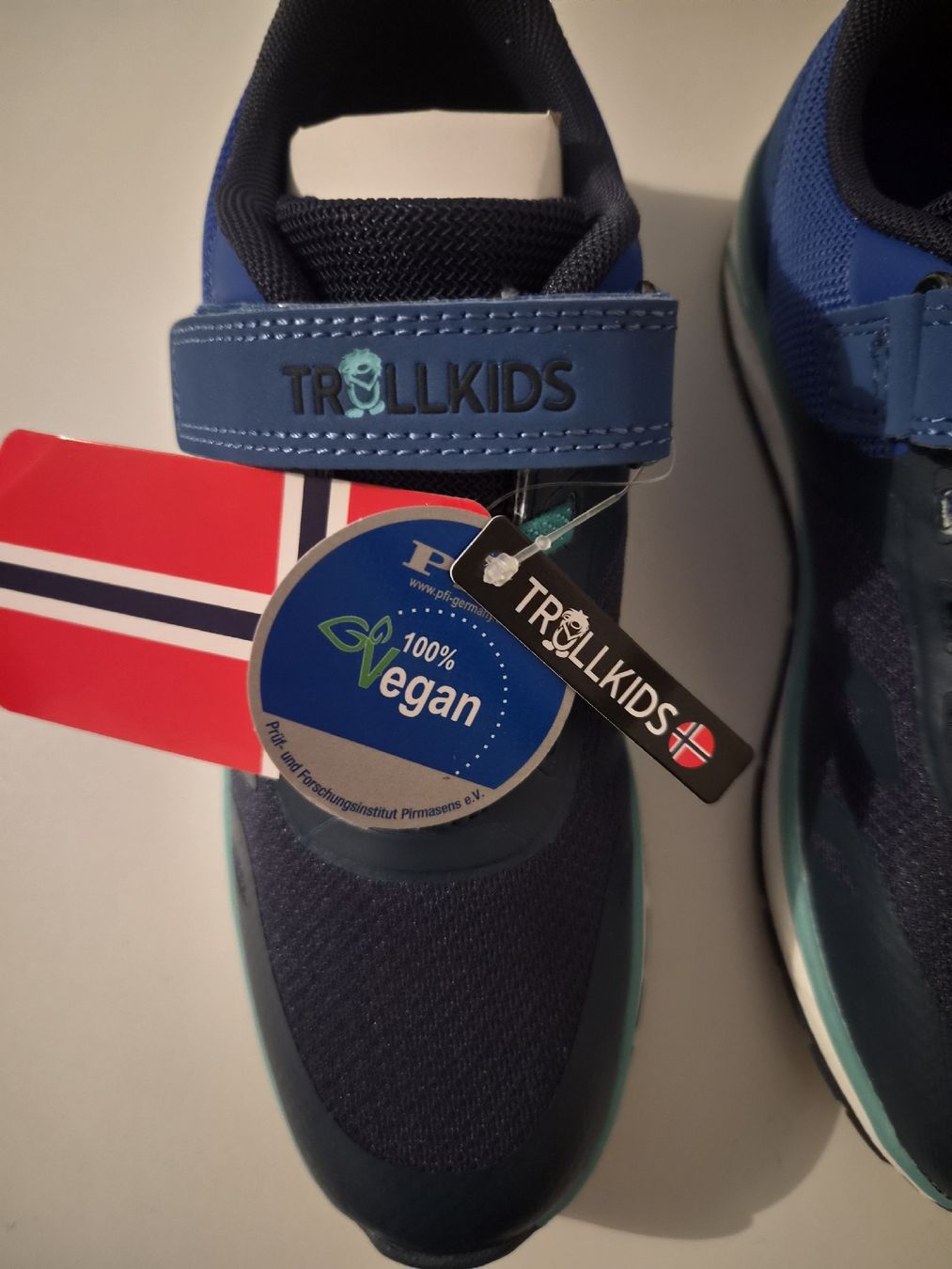Scarpe per ragazzi: Trollkids Sneaker Gr. 35 NEU – Nuovo (secondo la descrizione) da Altishofen venduto da tammy05 7