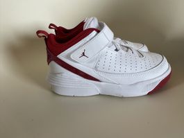 Jordan Max Aura 5 Kids Sneaker size 30