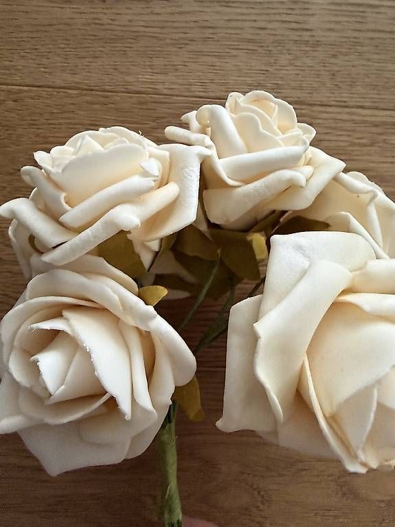Piante & sementi: Kunstblumenstrauss cremeweiss klein – Usato da Muttenz venduto da jea_2wtm 2