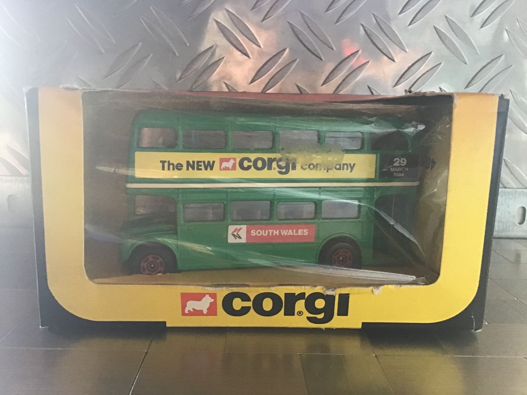 Corgi Toys Kit di modellismo & Modellini statici: THE NEW CORGI COMPANY – Usato da Männedorf venduto da Spezial-Modelle 4