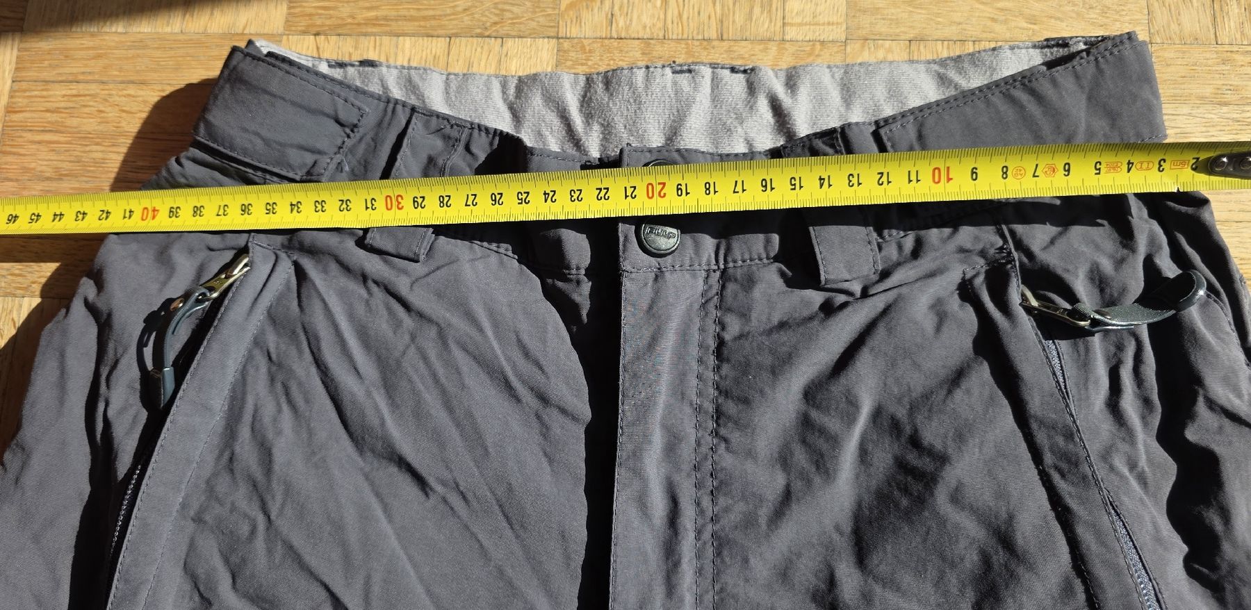 Sci: Pantalon de ski bleu/gris taille M Pulp – Usato da Yverdon-les-Bains venduto da van_dq65 1
