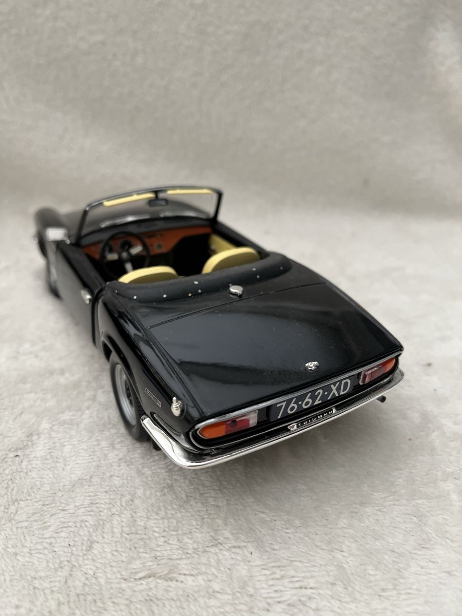 Triumph Modellini d'auto: Triumph Spitfire MKIV – Nuovo (secondo la descrizione) da Oberweningen venduto da mer_2yn9 1