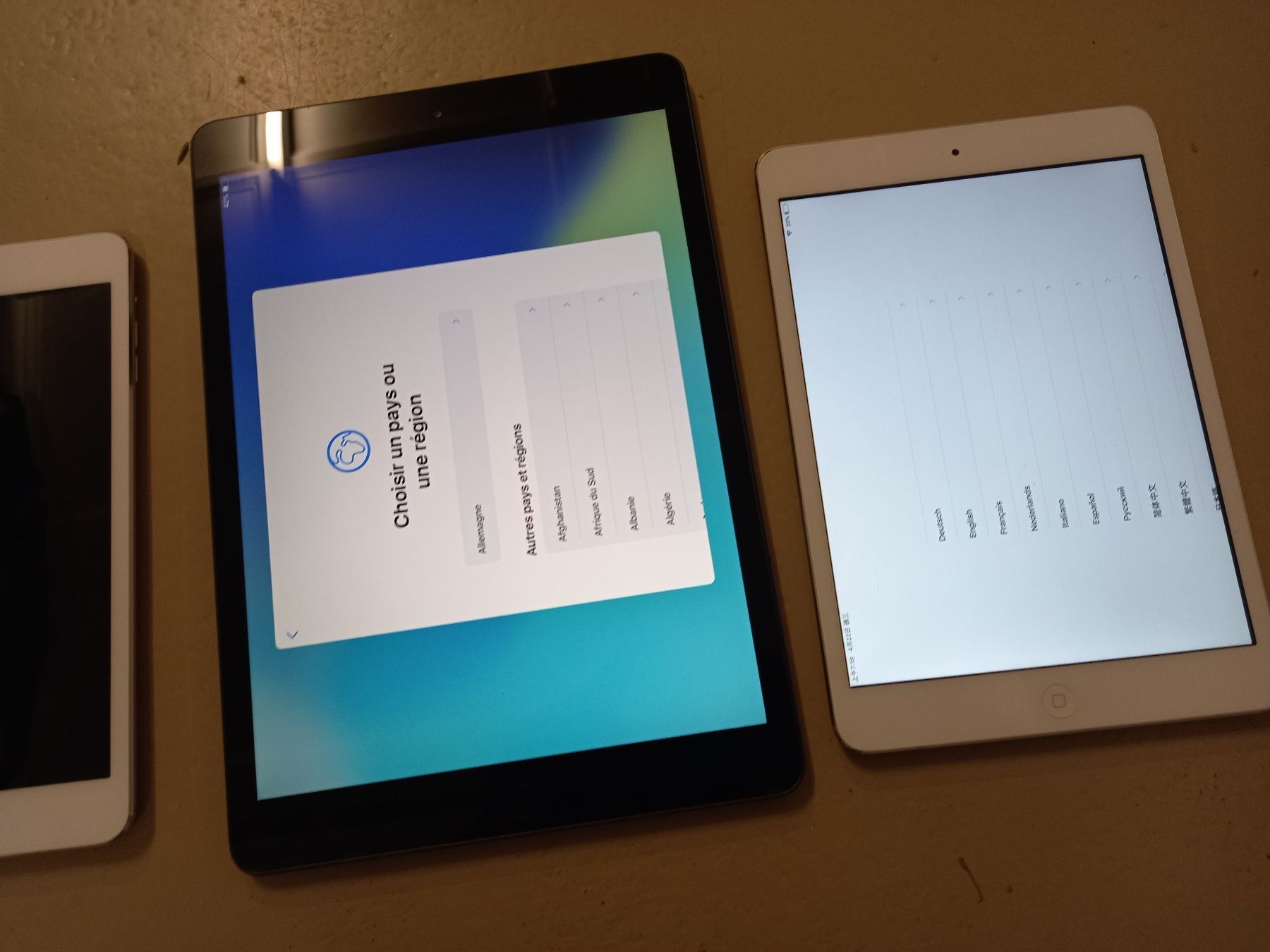 Apple Tablet PC: 5 x iPad gesperrt – Usato da Romont FR venduto da ventecomp 2
