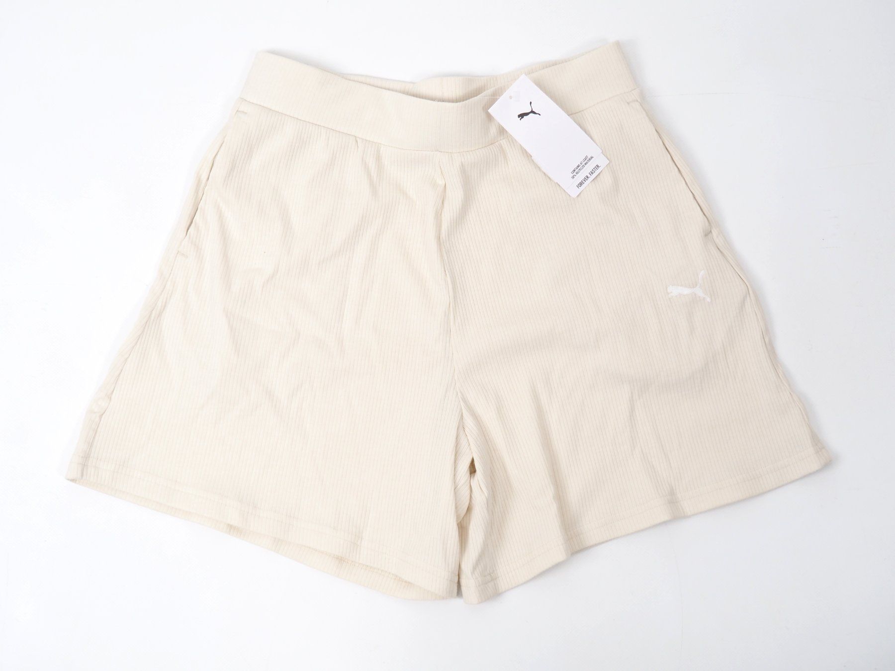 Puma Pantalons: PUMA Essential Elevated Short Gr. S (19492) – Neuf (Voir description) à Zürich par fundsachenverkauf 1