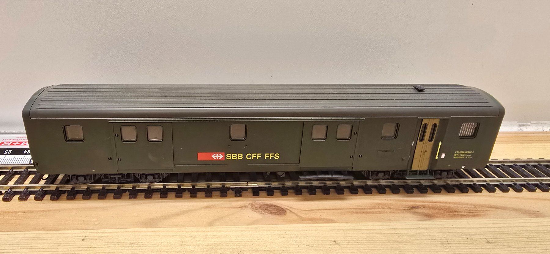 Roco Modellini di ferrovie: Roco 44476 SBB Gepäckwagen – Nuovo (secondo la descrizione) da Büsserach venduto da ModellbahnDepot 3