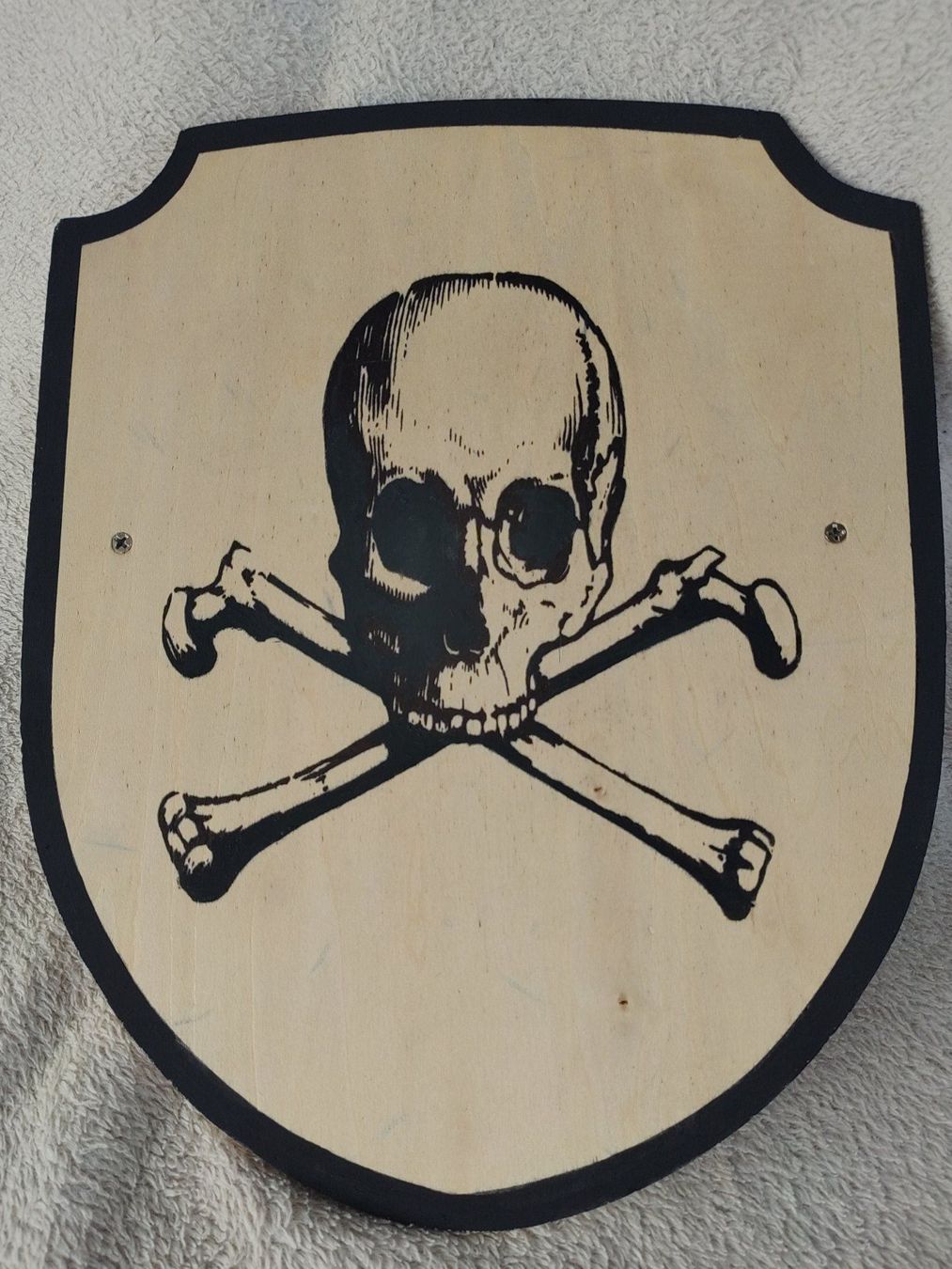 Spielzeuge: Piratenschild aus Holz – Gebraucht aus Strengelbach von Phorensic_30