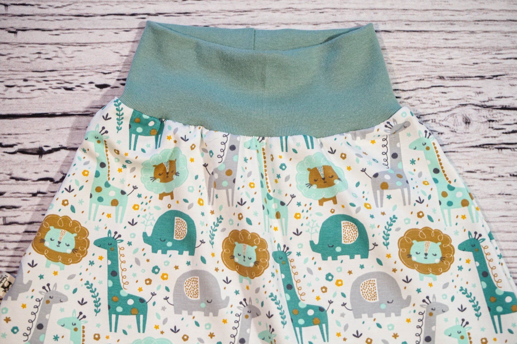 Pantaloni: Pumphose mit Tieren 98/104 NEU – Nuovo e nell'imballaggio originale da Zürich venduto da sambaum 3